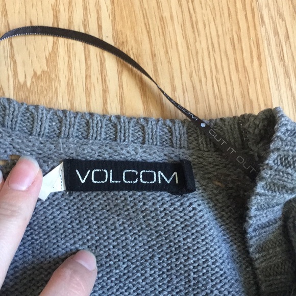 Volcom sweater - Picture 4 of 4